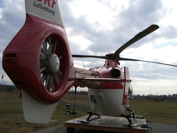 Hydrauliköl für Helilifter Helipad Heliplattform Hubschrauberlandeplattform